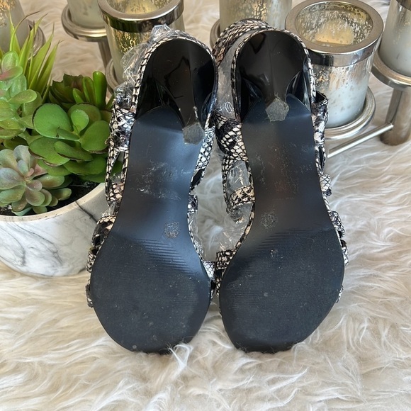 Marco Tozzi Open Toe Mid High Heel Strappy Sandal Size EU 38 - Picture 8 of 11